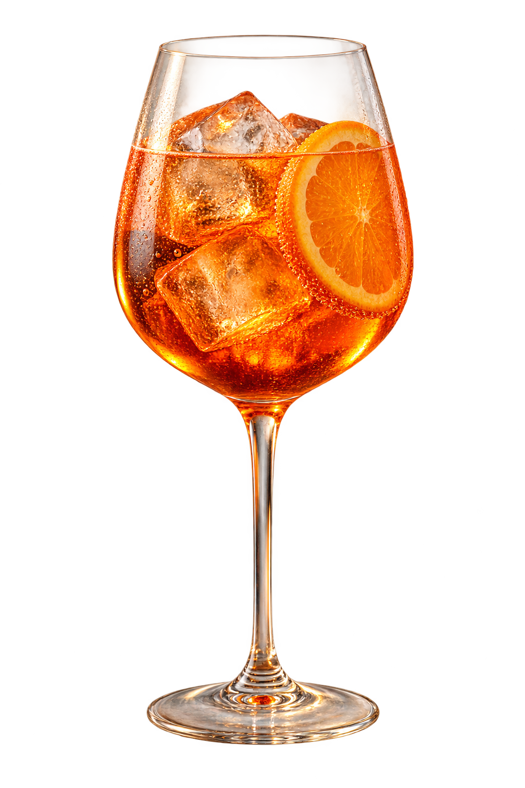 Marea Spritz: янтарный аперитив со льдом и апельсином в хрустальном бокале